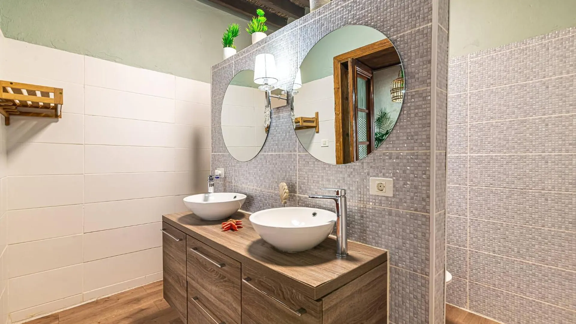 Casa Bernarda With Heated Pool Villa La Cisnera 0*,  Spain